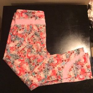 Lululemon Run Inspire Crops